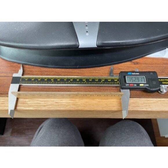 Digital Caliper Measuring Tool with Large LCD Screen Micrometer Caliper - Picture 2 of 2